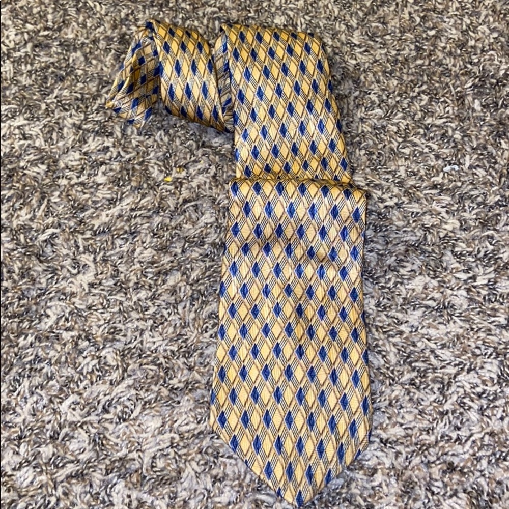 Stanford executive tie